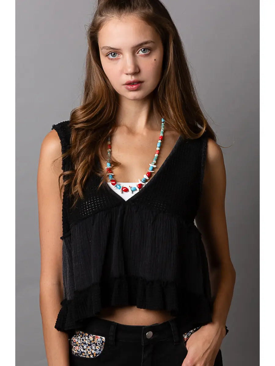 Women's Riffled Sleeveless V-Neck Knit Top || Black