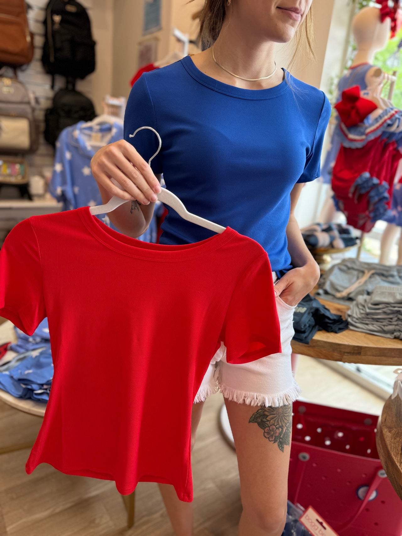 Ribbed Round Neck Short Sleeve Basic Classic Tee