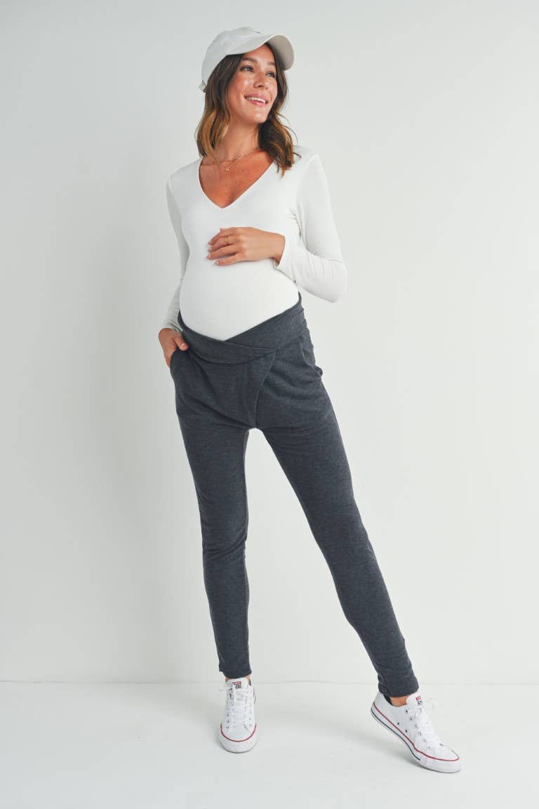 French Terry V-Waistband Maternity Pants | Charcoal