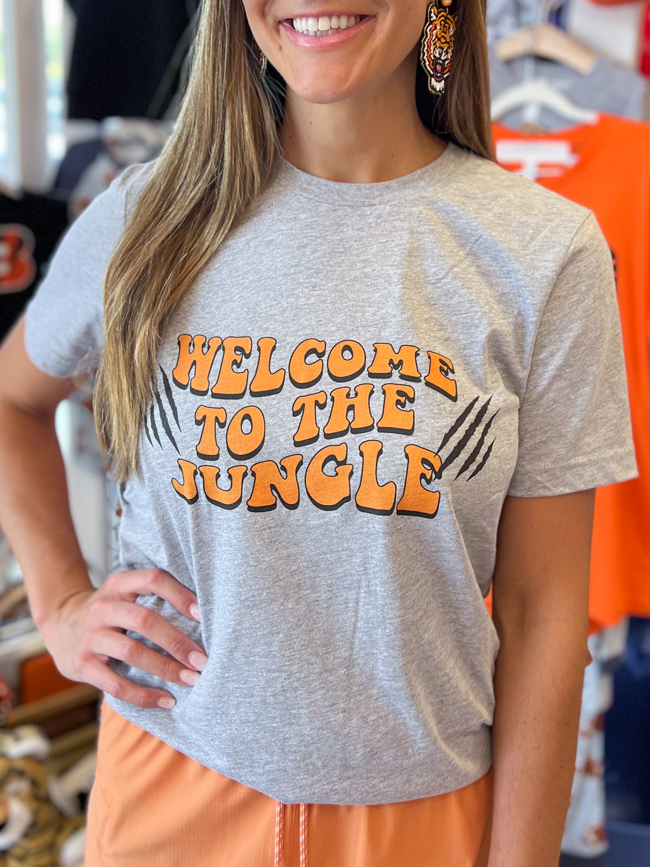 Welcome To The Jungle Claw Unisex T-shirt - Cincinnati | Heather Grey