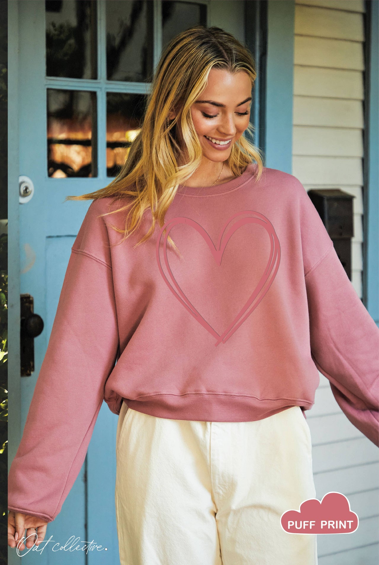 HEART PUFF Mid Graphic Sweatshirt