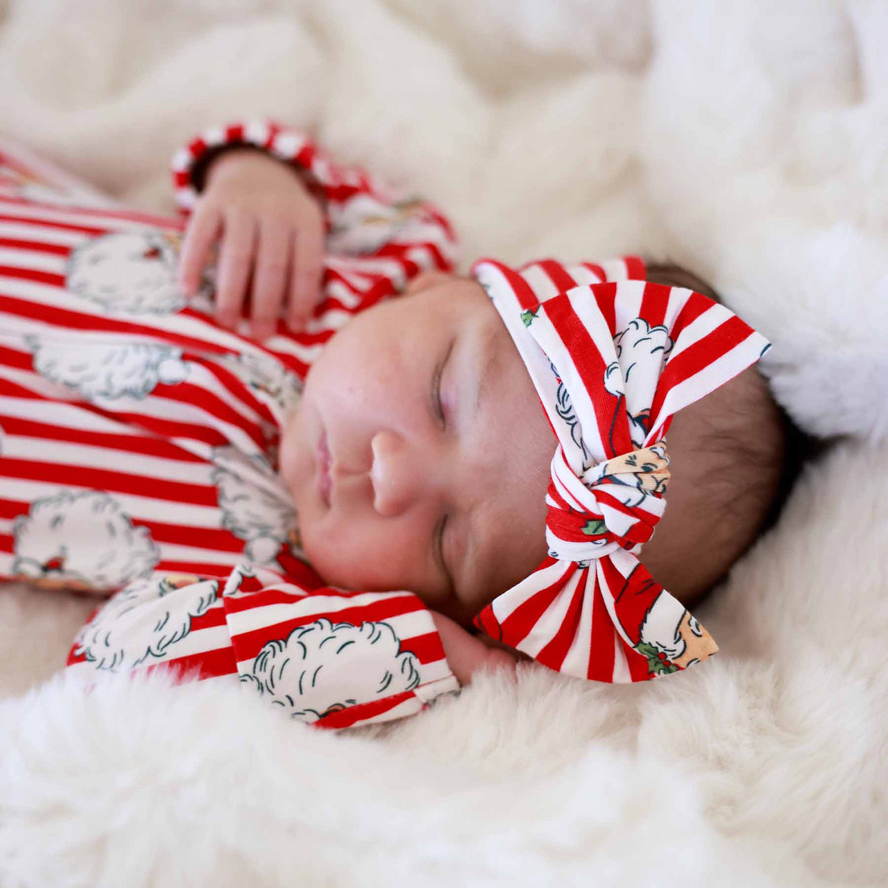 Santa Claus Lane Knit Large Bow Headwrap