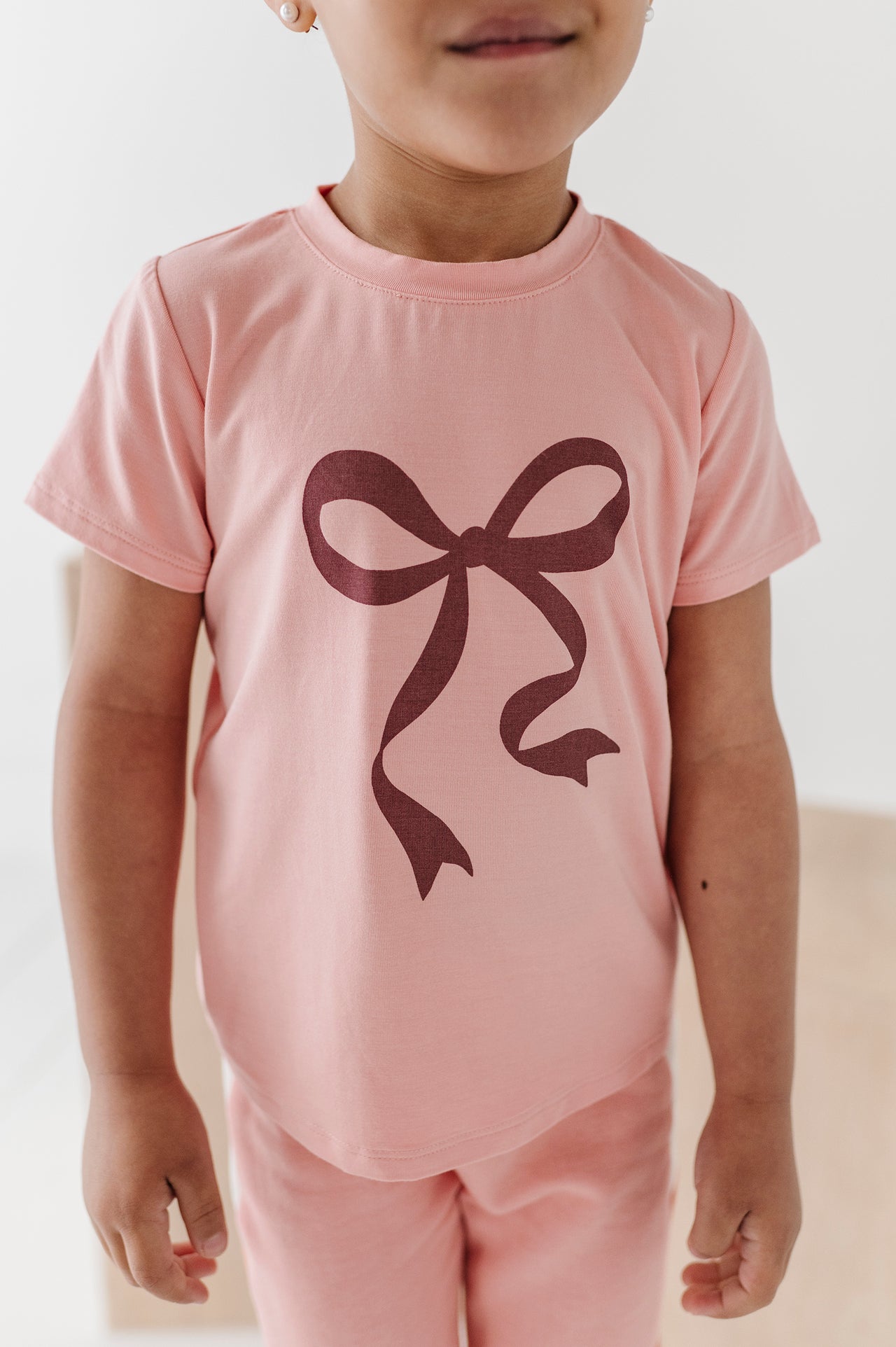 Girl's Short Sleeve Tee | Bow in Rose Brown
