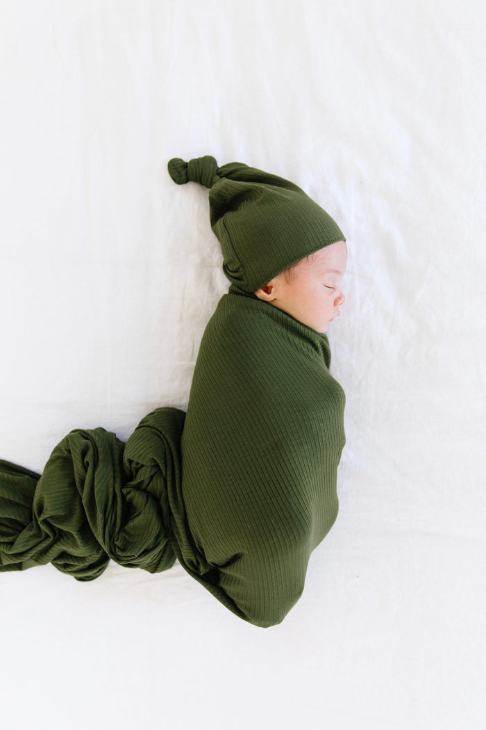 Ribbed Essential Newborn Bundle (Hat)